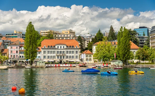 Oblast jezera v Lausanne, Švýcarsko — Stock fotografie