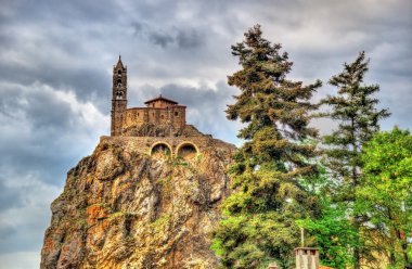 Saint Michel d'Aiguilhe, bir şapel içinde Le Puy-tr-Velay, Fransa