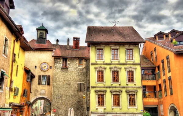 Gebouwen in de oude stad van Annecy - Frankrijk — Stockfoto