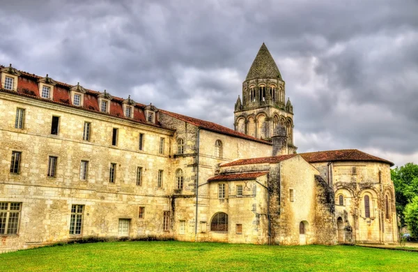 De abdij van Sainte-Marie-des-Dames in Saintes - Frankrijk — Stockfoto