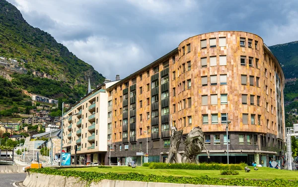 Edifícios em Andorra-a-Velha, capital de Andorra — Fotografia de Stock