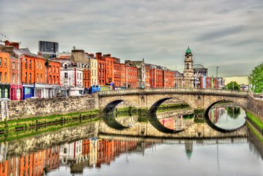 Dublin - İrlanda köprü görünümünü Mellows