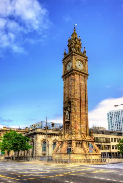 Albert Memorial óra-ban Belfast - Észak-Írország — Stock Fotó