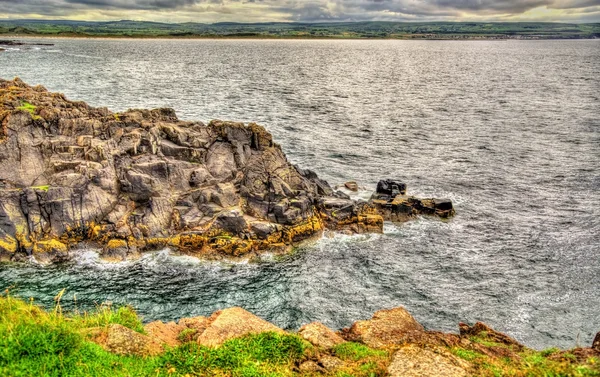 Vista da costa em Portstewart - Irlanda do Norte — Fotografia de Stock