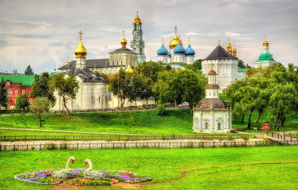 Pohled na trojici lávře St. Sergeje - Sergiyev Posad, Russi — Stock fotografie