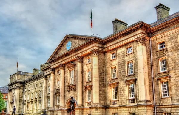 Entrada del Trinity College en Dublín - Irlanda — Foto de Stock