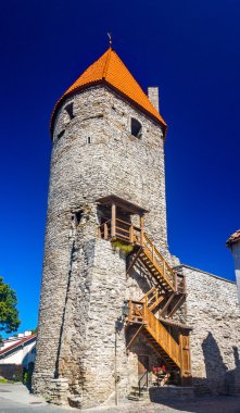 Tallinn - Estonya plaka Kulesi