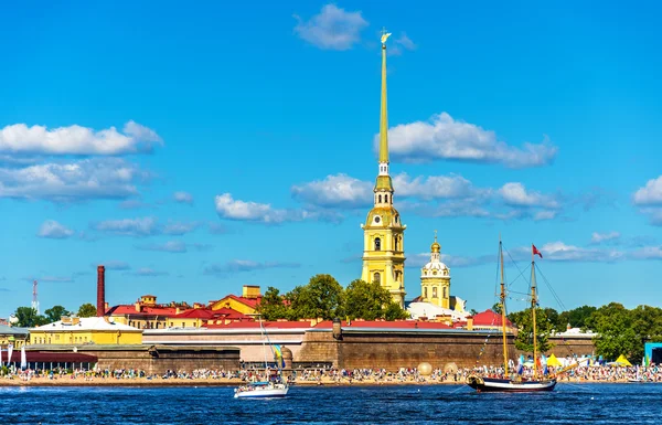 Widok na wyspę Zayachy w Sankt Petersburgu — Zdjęcie stockowe