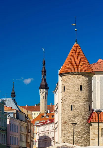Вид на средневековый Старый город Таллинна - Эстония — стоковое фото
