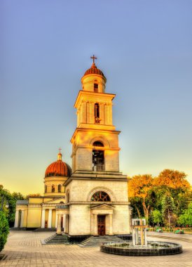 Çan kulesi İsa'nın Doğuşu katedralin Chisinau - Moldova