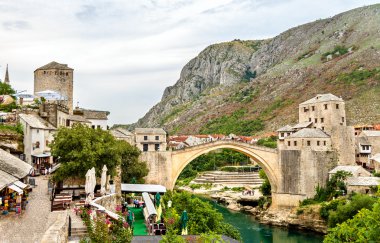 Mostar, UNESCO miras onu Stari Most (Köprüsü)