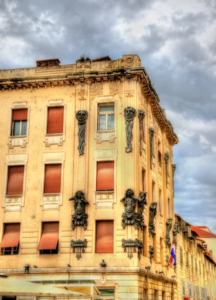 Здания в историческом центре Сплита - Хорватия — стоковое фото