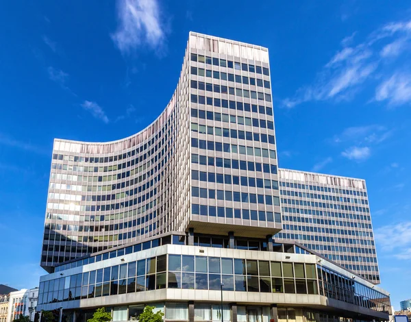 Centre Monnaie, ett kommersiellt centrum i Bryssel - Belgien — Stockfoto