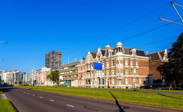 Byggnader på Westzeedijk street i Rotterdam - Nederländerna — Stockfoto