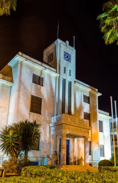 Vista notturna del municipio di Limassol - Cipro — Foto Stock