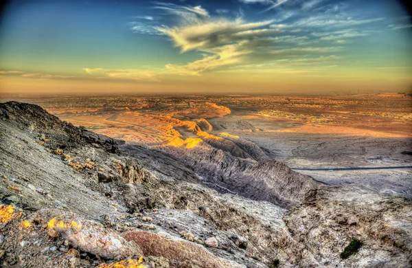 Θέα από το βουνό Jebel Hafeet προς Al Ain - Ηνωμένα Αραβικά Εμιράτα — Φωτογραφία Αρχείου