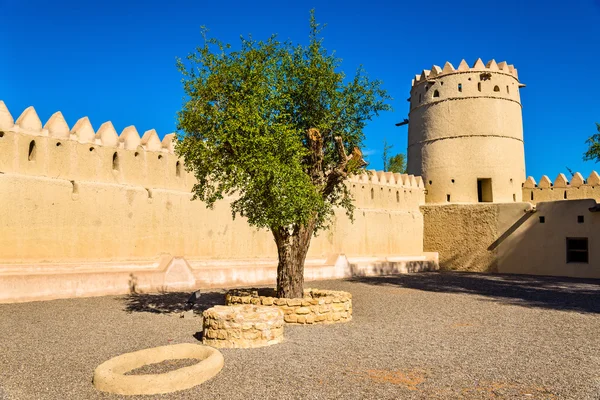 Шейх Султан ибн Заид Аль Нахайян Форт в Аль-Айн - ОАЭ — стоковое фото