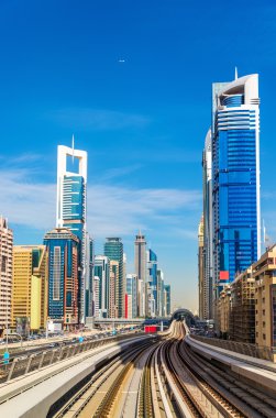 Downtown Dubai - Birleşik Arap Emirlikleri içinde gökdelenler görünümünü