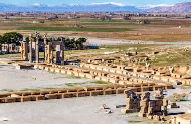 Persepolis mezar Artaxerxes III - İran'dan görünüm