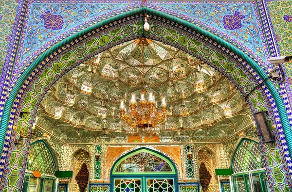 Eingang der Zaid-Moschee im großen Basar von Teheran - iran — Stockfoto
