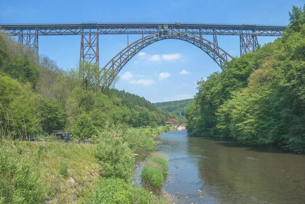 Muengsten Railway Bridge, Solingen, Bergisches Land, Duitsland — Stockfoto