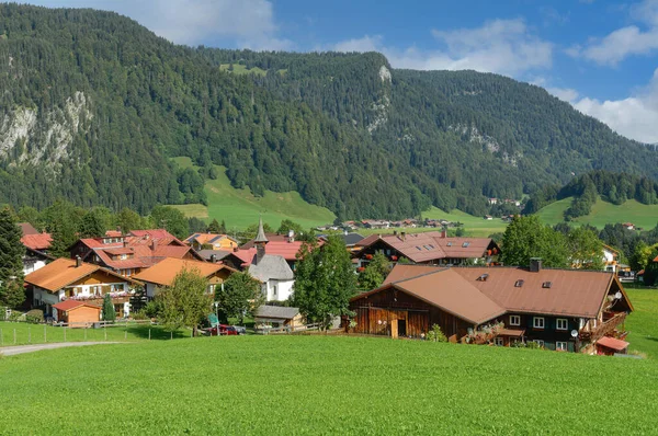 Village Kornau Allgaeu Bavaria Germany — стоковое фото