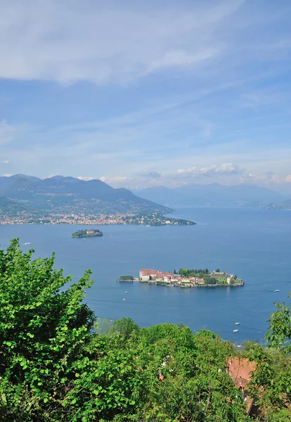 Lago Maggiore com Isola Bella, Lagos italianos, Distrito do Lago Italiano, Itália — Fotografia de Stock