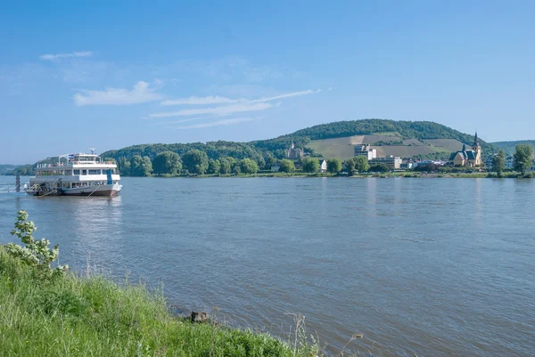 Bad Hoenningen, Rhine River, Middle Rhine Valley, Rhineland-Palatinate, Alemanha — Fotografia de Stock