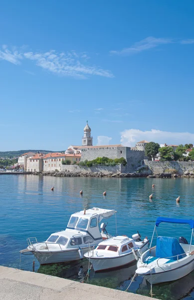 Krk město na ostrově Krk, Jaderského moře, Kvarner, Středozemní moře, Chorvatsko — Stock fotografie