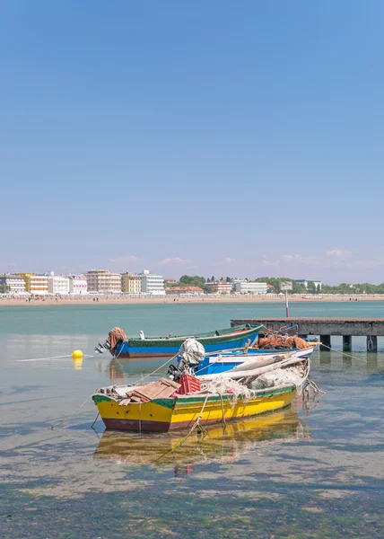 Praia e Aldeia de Caorle, Mar Adriático, Riviera veneziana, Veneto, Itália — Fotografia de Stock