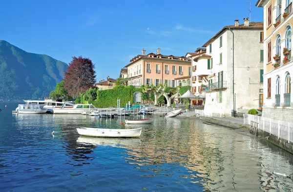 Italský Lenno, jezero Como, jezerní, Lombardie, Itálie — Stock fotografie