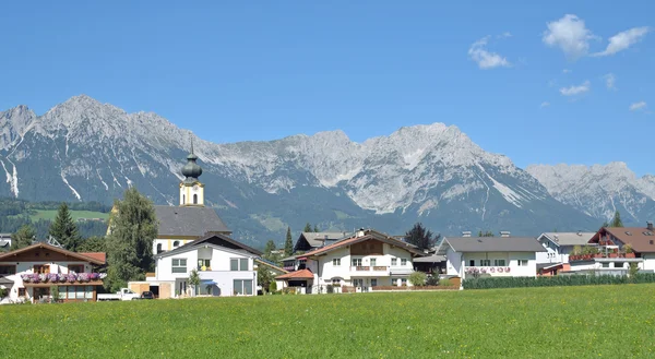 Soell, Kaisergebirge, Tirol, Alpes, Áustria — Fotografia de Stock