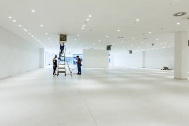 Yeni havalandırma sistemi çalışmalarına son montaj.