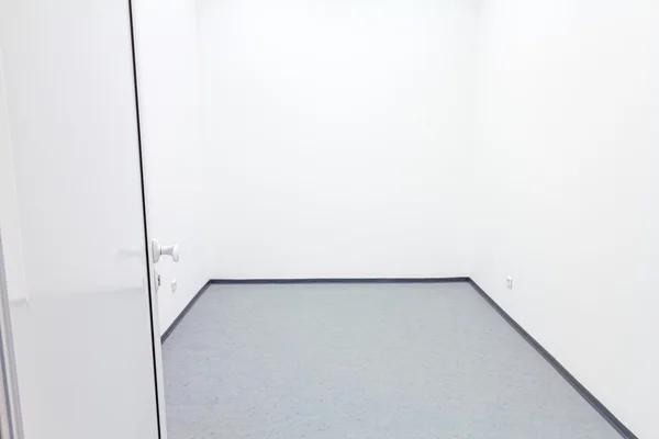 Пустой белый офис, место — стоковое фото