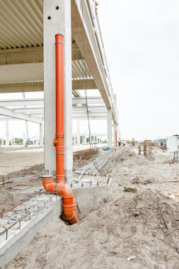 Drenaj yağmur suyu için downpipe sistemi