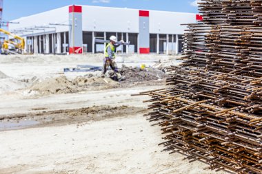 Paslı güçlendiren kafes, yığını armatür