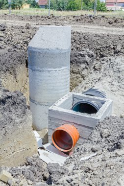 Beton drenaj rögar şantiyede bitmemiş.