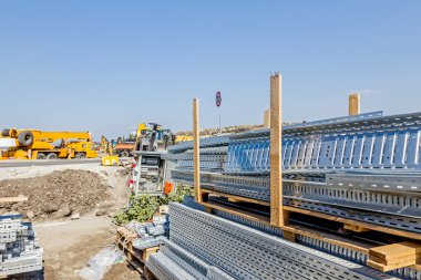 Galvanizli kablo tra açık, yığın, geçici depolama malzeme