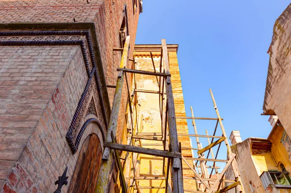 Side View Facade Made Bricks Decorative Texture Exterior Cetate Synagogue — Stock Photo, Image