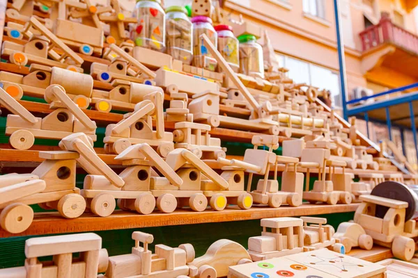Детские Экологичные Старинные Деревянные Игрушки Ручной Работы Различные Модели Поездов — стоковое фото