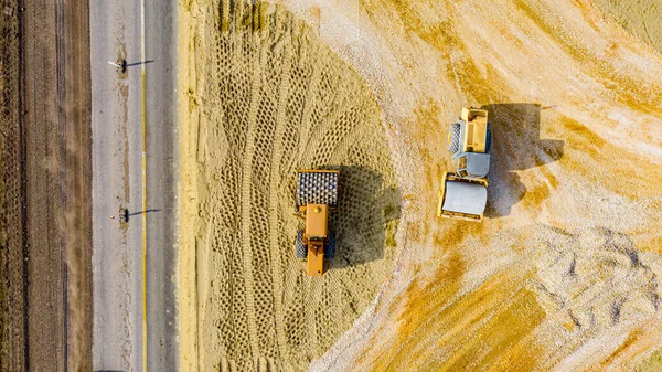 Top View Overhead Two Road Rollers Spikes Compacting Sand Flat — Stock Photo, Image