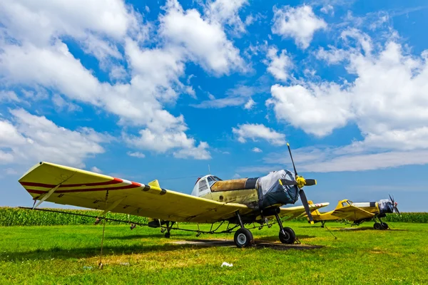 Vintage Propeller vliegtuigen — Stockfoto