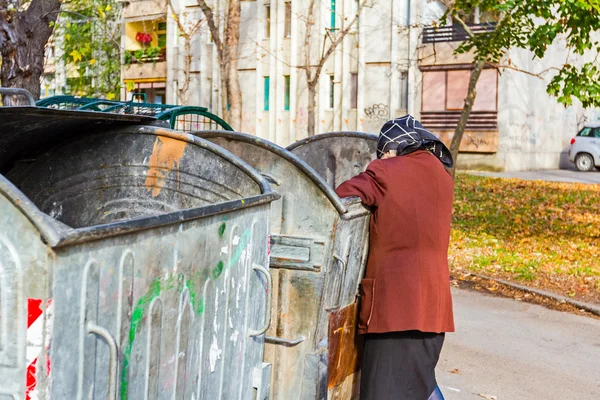 Vrouw in armoede — Stockfoto