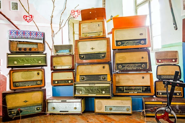 Vintage radio tuner receivers — Stock Photo, Image