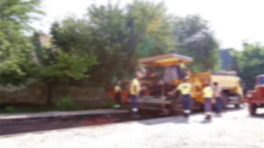 bulanık görünümünde yol inşaatı