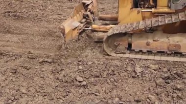 Buldozer makine inşaat alanı tesviye.
