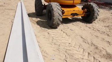 Kiraz seçici. Boom Asansör.