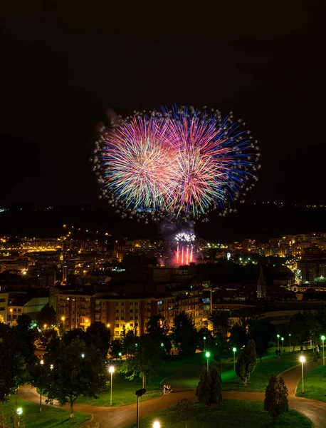 Bilbao Celebra Sus Fiestas Con Fuegos Artificiales — Foto de Stock