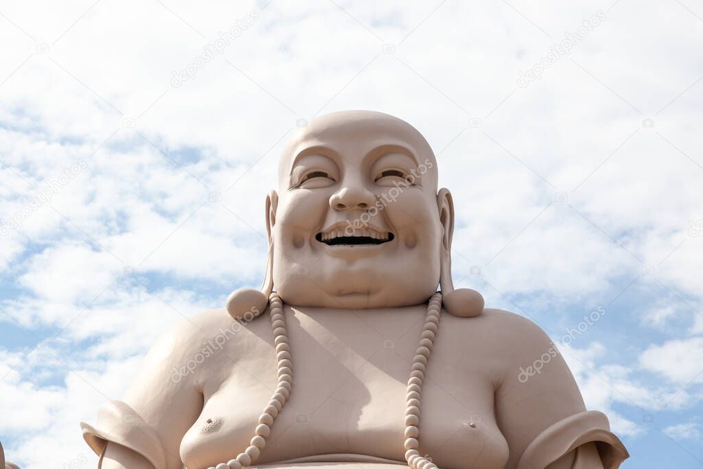  budai at Vinh trang Chua is a Buddhist temple near My Tho in the Mekong Delta region of southern Vietnam. It is one of the best-known temples in the region