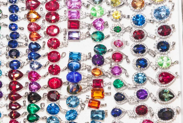 Glimmende Glimmende Mooie Juwelen Koop — Stockfoto